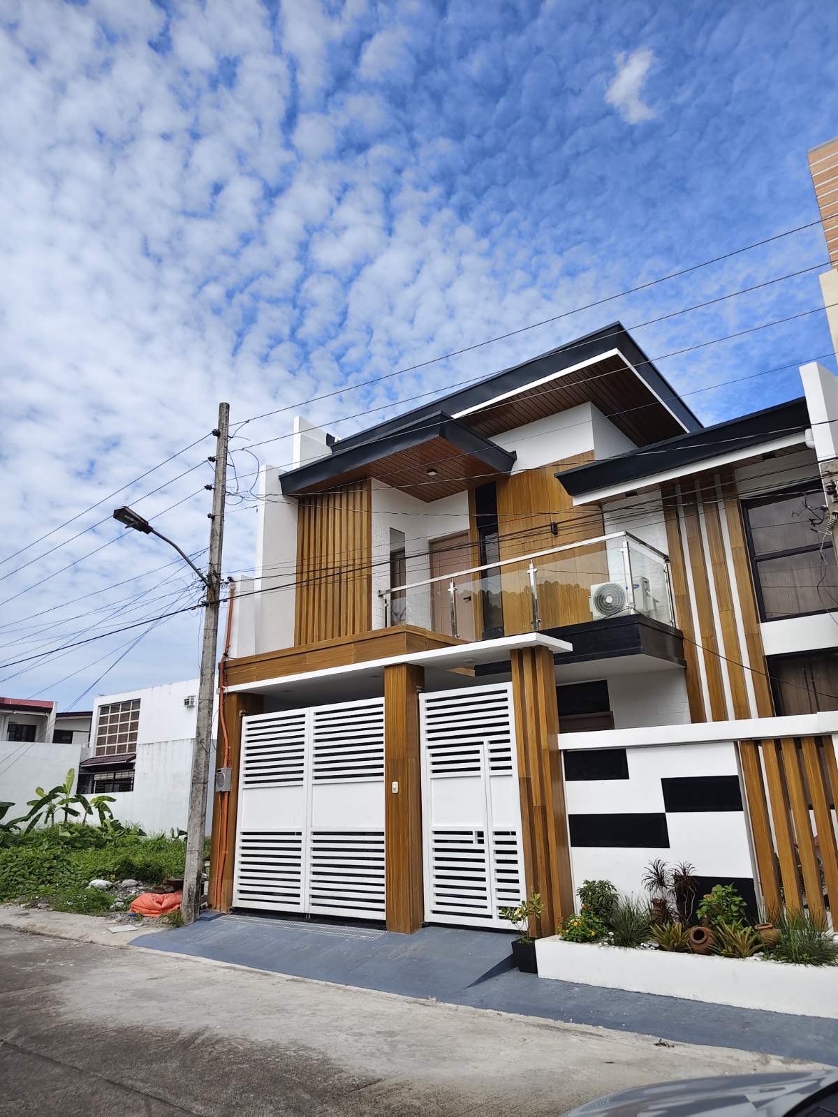 Newly Built Modern House and Lot For Sale! in Bicol — real estate listing image 2