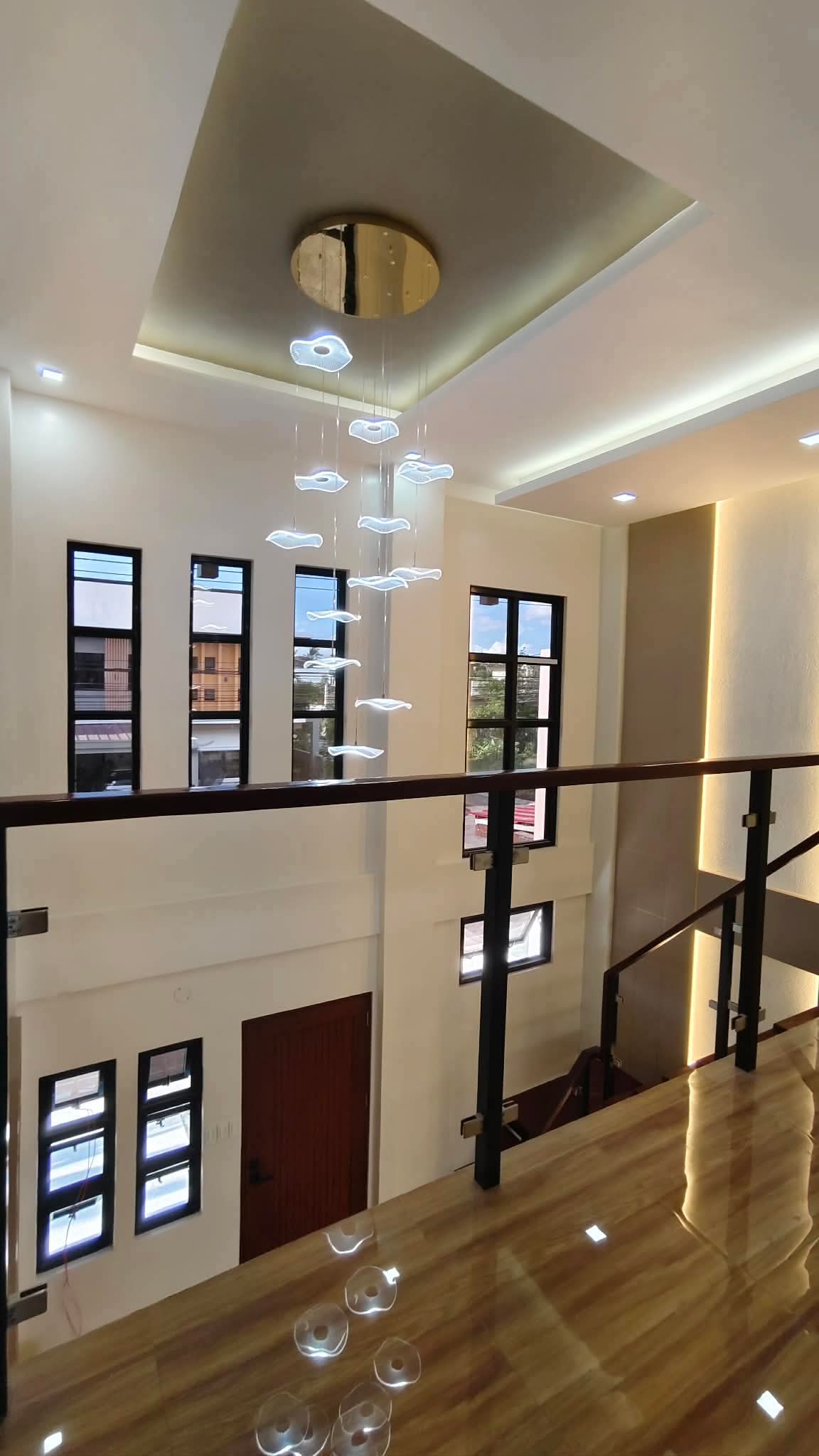 MODERN HOUSE AND LOT IN NAGA! in Bicol — real estate listing image 5