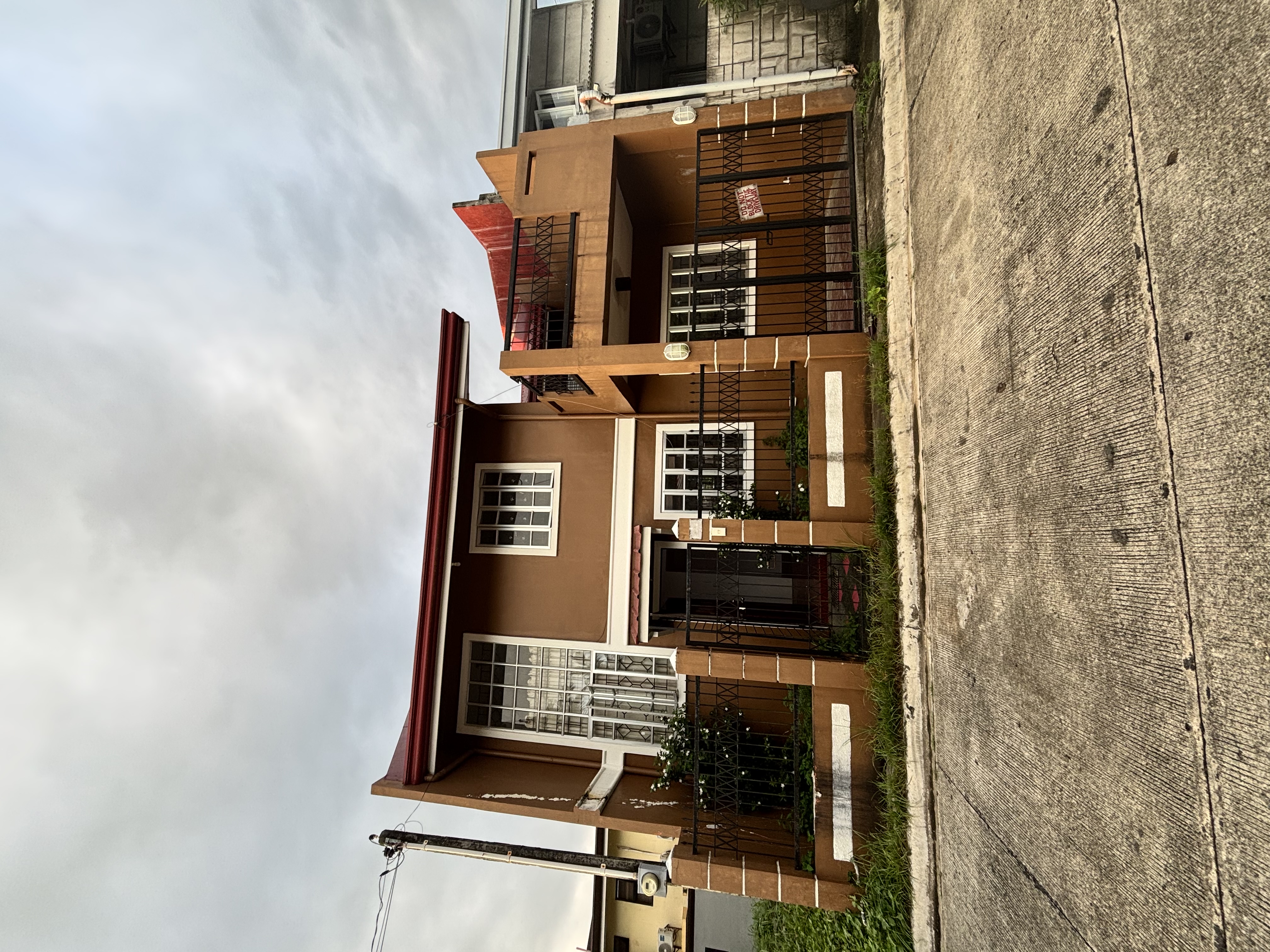 House and Lot For Sale at San Felipe Naga City! in Bicol — real estate listing image 2